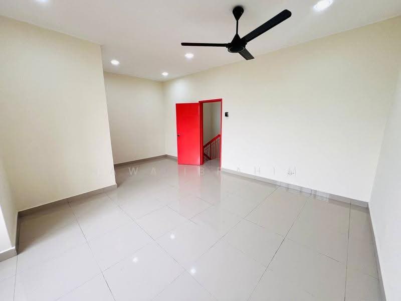 Rumah Teres 2-Tingkat untuk Dijual di Taman Pelangi Semenyih (Semenyih) - Hawa Ibrahim - Interior - PropertyGuru.com.my