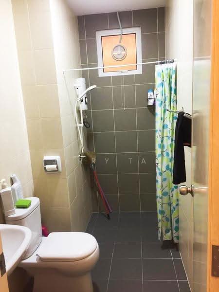 Kondominium untuk Disewa di One Imperial - Jerry Tan - Bathroom - PropertyGuru.com.my