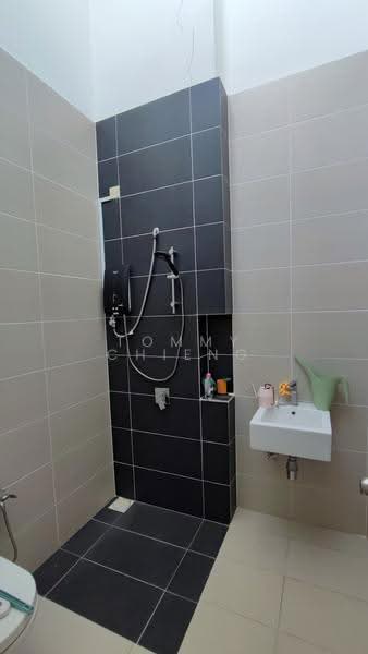 Rumah Teres 2-Tingkat untuk Disewa di Eco Majestic (Semenyih) - TOMMY CHIENG - Bathroom - PropertyGuru.com.my