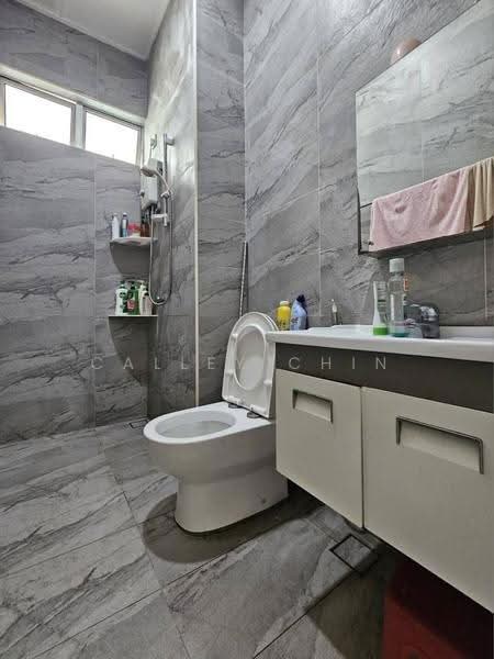 Rumah Berkembar untuk Dijual di Taman Bukit Jaya (Ulu Tiram) - Calley Chin - PropertyGuru.com.my