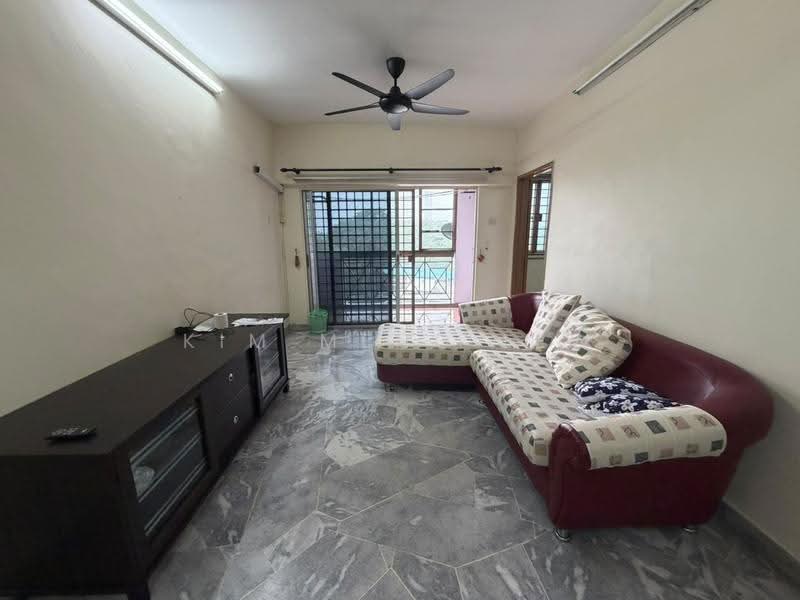 Apartment for Sale at Sri Jinjang - Kim Meng Lew - Living Room - PropertyGuru.com.my