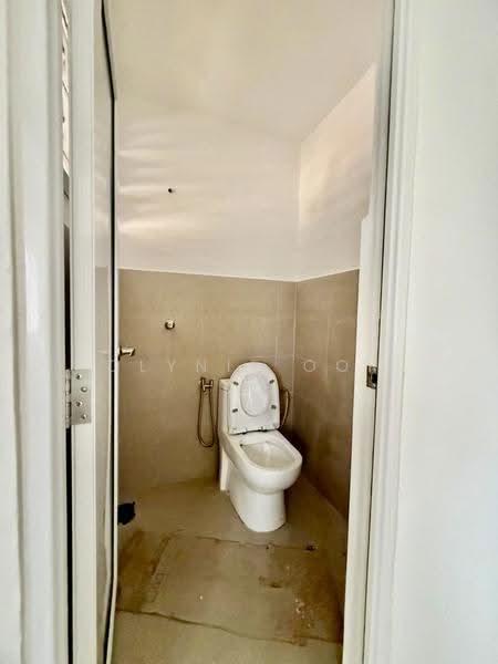 Shop for Sale in Taman Midah (Cheras) - Dlynie Ooi - Bathroom - PropertyGuru.com.my