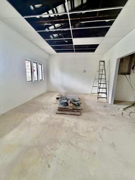 Shop for Sale in Taman Midah (Cheras) - Dlynie Ooi - Interior - PropertyGuru.com.my