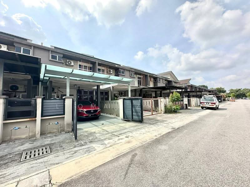 Rumah Teres 2-Tingkat untuk Dijual di Seksyen 32, Bukit Naga (Shah Alam) - Luqman Zamri - Exterior - PropertyGuru.com.my
