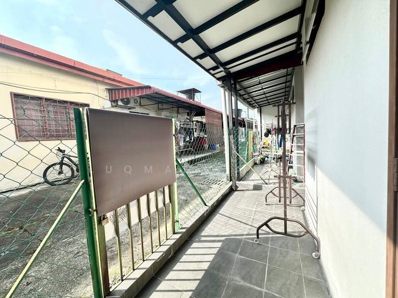 Rumah Teres 2-Tingkat untuk Dijual di Seksyen 32, Bukit Naga (Shah Alam) - Luqman Zamri - Exterior - PropertyGuru.com.my
