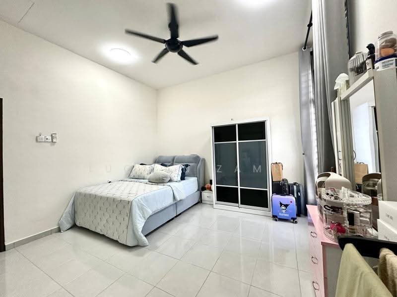 Rumah Teres 2-Tingkat untuk Dijual di Seksyen 32, Bukit Naga (Shah Alam) - Luqman Zamri - Bedroom - PropertyGuru.com.my