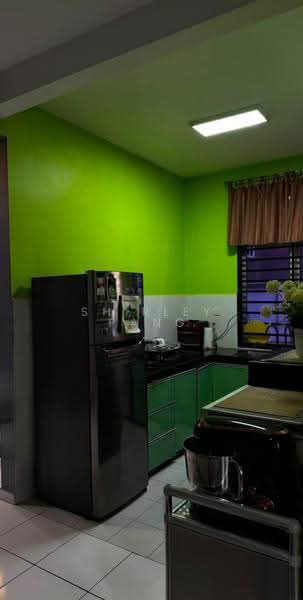 Semi-Detached House for Sale in Taman Mutiara Rini (Skudai) - Shirley Pang - Kitchen - PropertyGuru.com.my