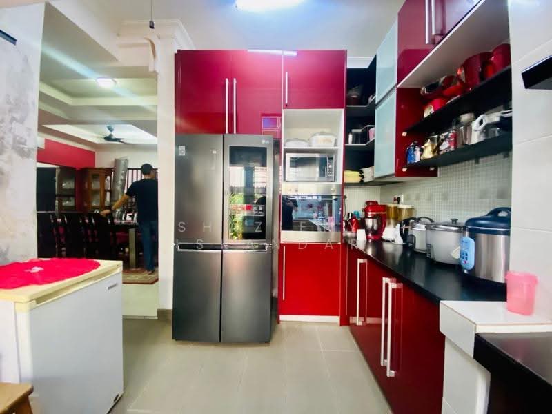 2-storey Terraced House for Sale in Taman Dato Ahmad Razali (Ampang) - Shaziery Iskandar - PropertyGuru.com.my