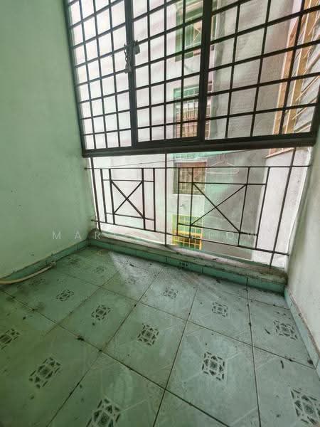 Flat for Sale at Dahlia - Marcus Yeow - PropertyGuru.com.my
