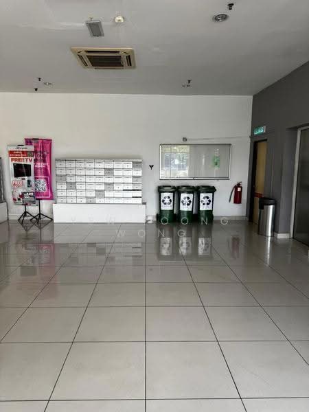 Kediaman Servis untuk Dijual di M3 Residency - Yew Foong Wong - Entrance - PropertyGuru.com.my