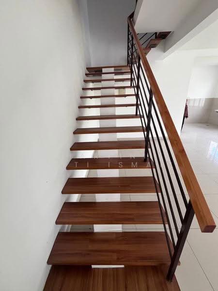 Rumah Teres 2-Tingkat untuk Dijual di Shah Alam (Selangor) - Hartini Binti Ismail - Interior - PropertyGuru.com.my