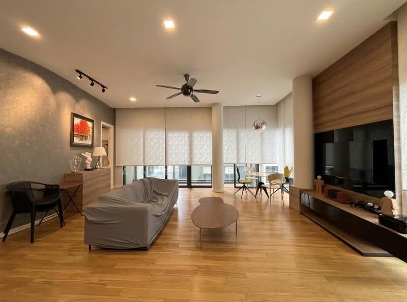 Kediaman Servis untuk Dijual di St Mary Residences - Angie Fun - Living Room - PropertyGuru.com.my