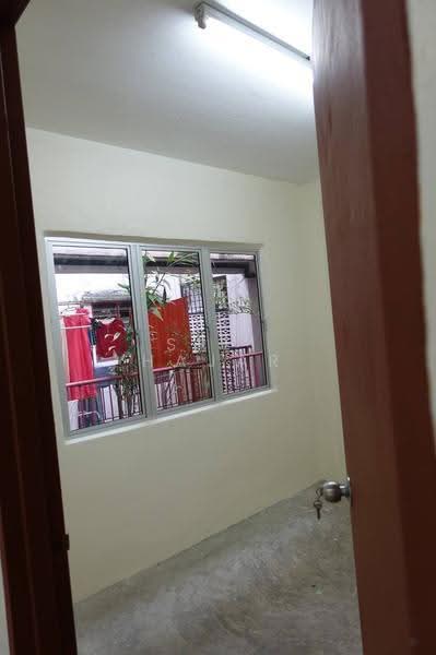 Rumah Flat untuk Dijual di Flat PKNS Section 7 - Siti Hajar - Interior - PropertyGuru.com.my
