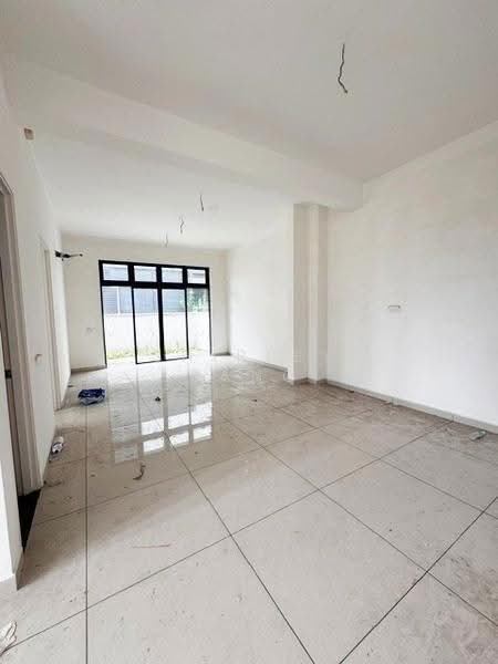 Rumah Berkembar untuk Dijual di Eco Botanic (Iskandar Puteri (Nusajaya)) - Shirley Pang - Living Room - PropertyGuru.com.my