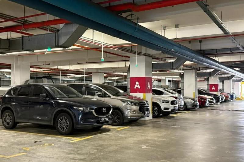 Office for Rent in Cyber 6 (Cyberjaya) - Jen Lau - Car Park - PropertyGuru.com.my