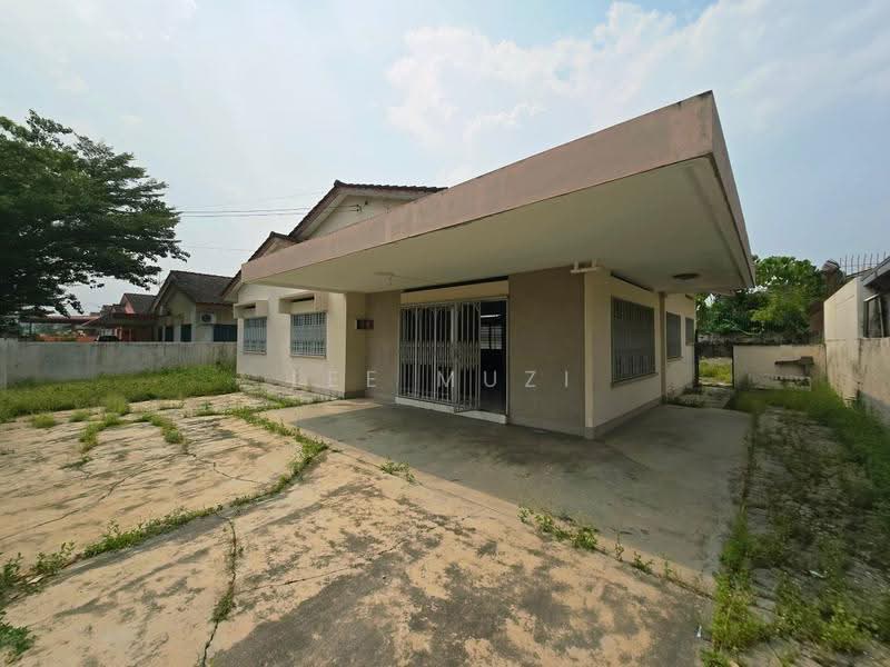 Bungalow House untuk Dijual di Taman Sppk (Ipoh) - Lee Muzi - Exterior - PropertyGuru.com.my