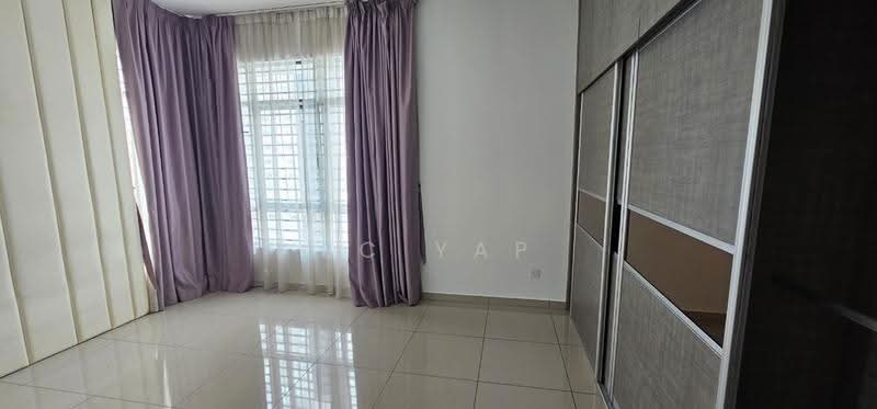 Kediaman Servis untuk Dijual di Fortune Perdana - SC Yap - Bedroom - PropertyGuru.com.my