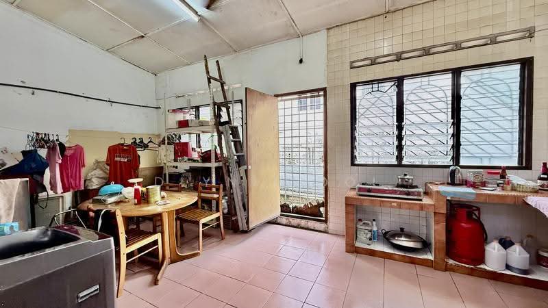 Rumah Teres 2-Tingkat untuk Dijual di Taman Midah (Cheras) - Dlynie Ooi - Kitchen - PropertyGuru.com.my