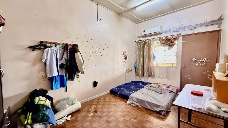 Rumah Teres 2-Tingkat untuk Dijual di Taman Midah (Cheras) - Dlynie Ooi - Bedroom - PropertyGuru.com.my