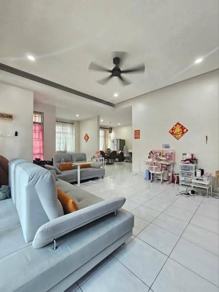 Rumah Berkembar untuk Dijual di Taman Bukit Jaya (Ulu Tiram) - Alan Lee - PropertyGuru.com.my