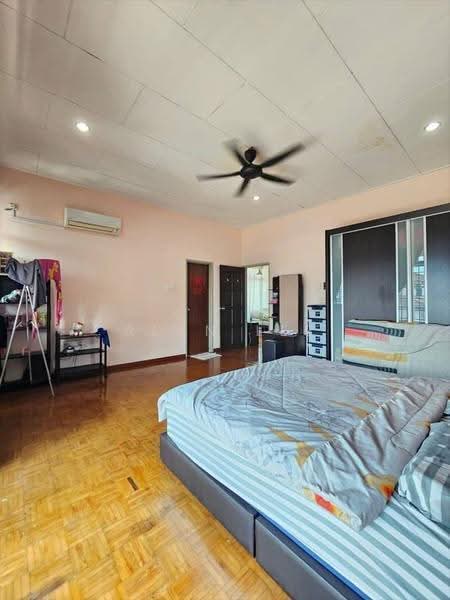 Rumah Berkembar untuk Dijual di Taman Bukit Jaya (Ulu Tiram) - Alan Lee - PropertyGuru.com.my