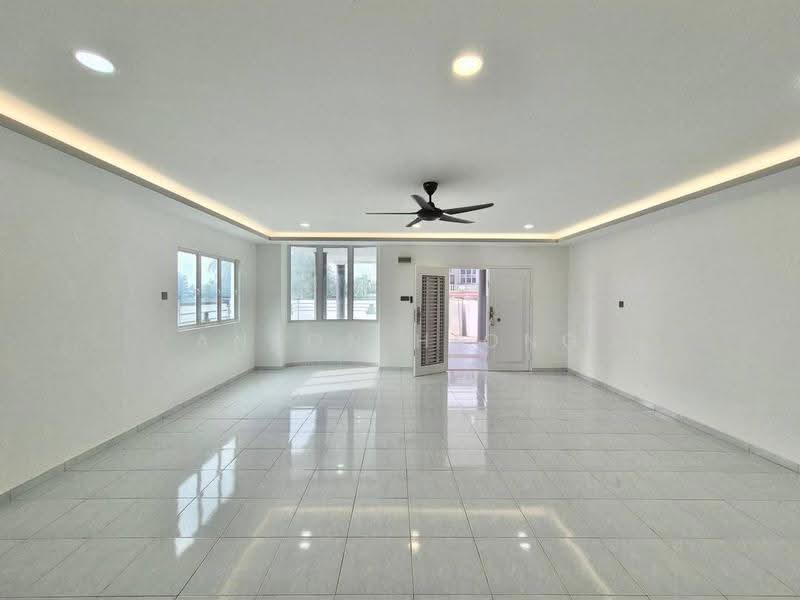 2.5-storey Terraced House for Sale in Taman Pulai Utama (Skudai) - Anson Hiong - PropertyGuru.com.my