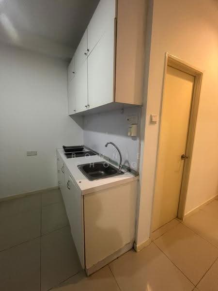 Service Residence for Rent at Centrestage Designer Suite - Bonnie Chong - Kitchen - PropertyGuru.com.my