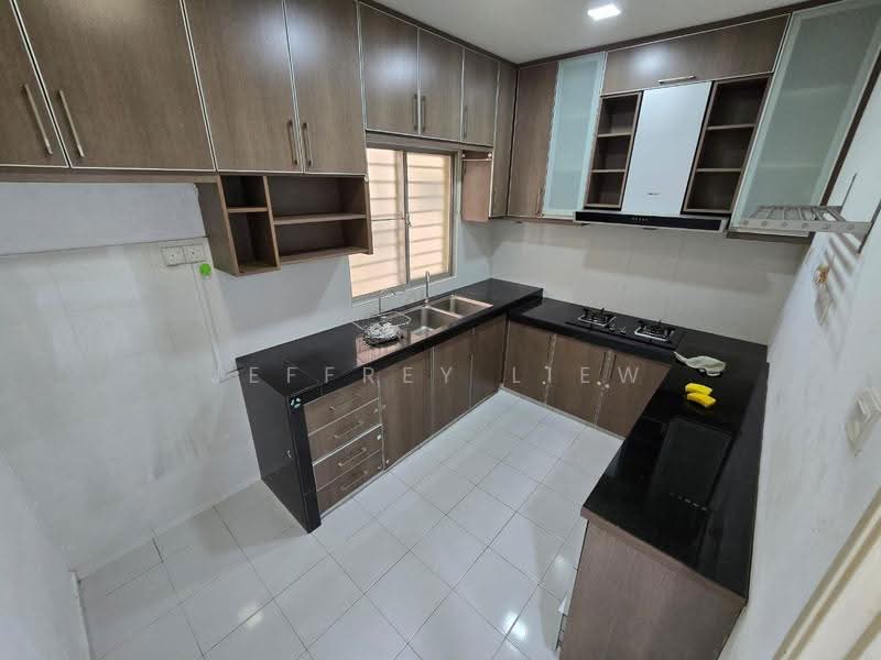 Rumah Bandar untuk Disewa di Taman Amansiara (Rawang) - Jeffrey Liew - Kitchen - PropertyGuru.com.my