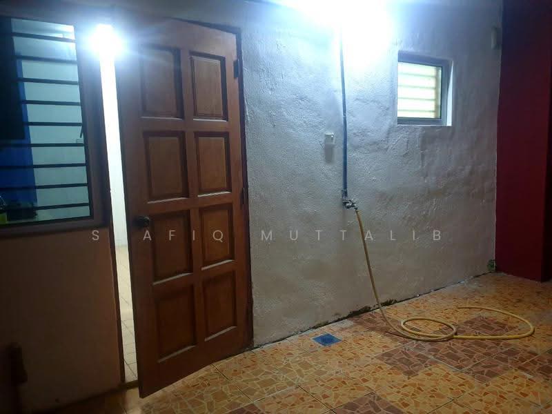 2-storey Terraced House for Rent in Serdang Raya (Seri Kembangan) - Shafiq Muttalib - Interior - PropertyGuru.com.my