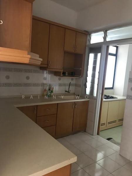 Apartment for Rent at Parkview Towers - Rainny Wong - Kitchen - PropertyGuru.com.my