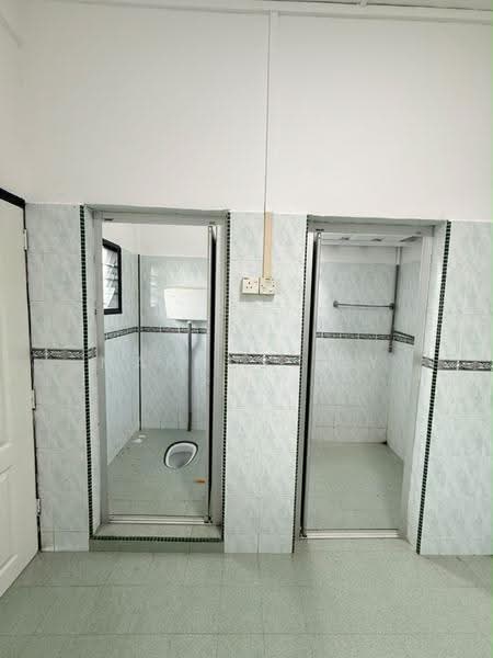 2-storey Terraced House for Sale in Taman Desa Kluang (Kluang) - Marcus Tey - Bathroom - PropertyGuru.com.my