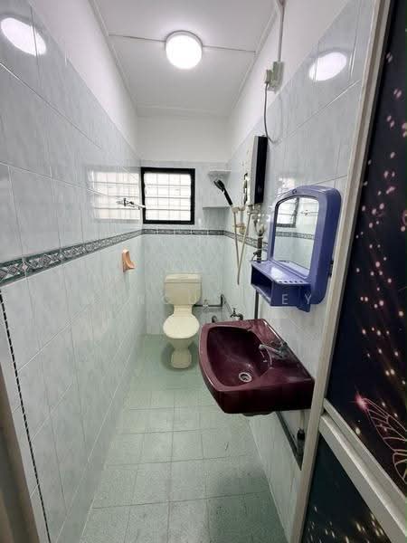 2-storey Terraced House for Sale in Taman Desa Kluang (Kluang) - Marcus Tey - Bathroom - PropertyGuru.com.my