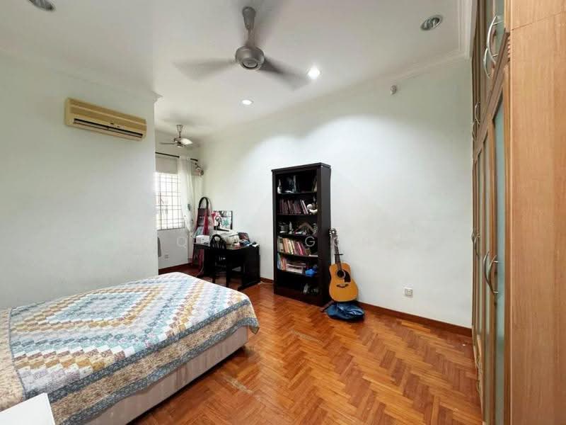 Bungalow House for Sale in Minden Heights (Gelugor) - Qyan Goh - Bedroom - PropertyGuru.com.my