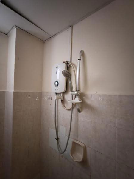 Kondominium untuk Disewa di Green Acre - Tabber Tan - Bathroom - PropertyGuru.com.my