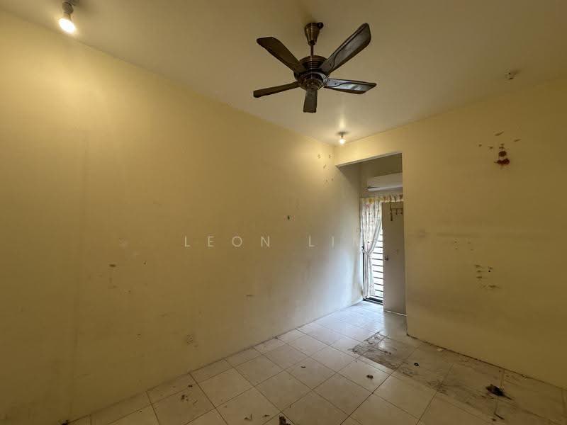 Townhouse for Sale in Kampung Sungai Kayu Ara (Petaling Jaya) - Leon Lim - Interior - PropertyGuru.com.my