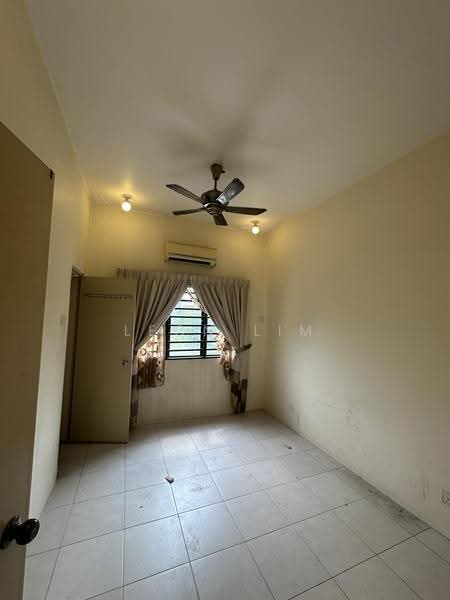 Townhouse for Sale in Kampung Sungai Kayu Ara (Petaling Jaya) - Leon Lim - Interior - PropertyGuru.com.my