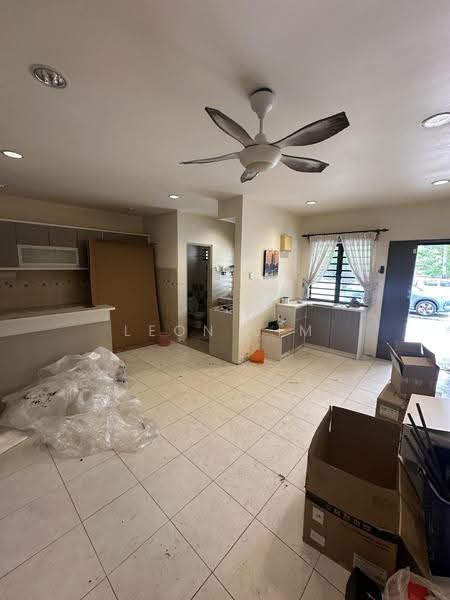Townhouse for Sale in Kampung Sungai Kayu Ara (Petaling Jaya) - Leon Lim - Living Room - PropertyGuru.com.my
