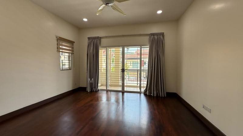 Semi-Detached House for Sale in Taman Bukit Idaman (Selayang) - MY Loh - Interior - PropertyGuru.com.my