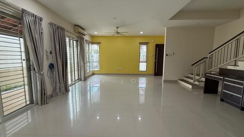Semi-Detached House for Sale in Taman Bukit Idaman (Selayang) - MY Loh - Living Room - PropertyGuru.com.my