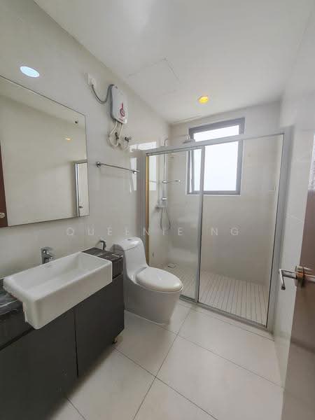 Kondominium untuk Dijual di Royal Strand @ Country Garden Danga Bay - Queenie Ng - PropertyGuru.com.my