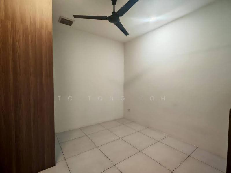 Townhouse for Rent in Taman Desa Sena (Tasek Gelugor) - TC Tong Loh - Interior - PropertyGuru.com.my