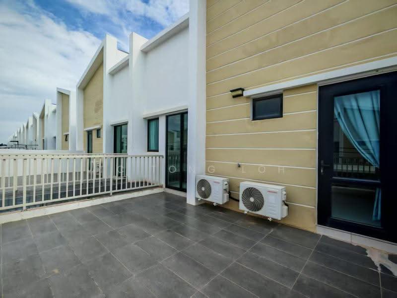 Townhouse for Rent in Taman Desa Sena (Tasek Gelugor) - TC Tong Loh - Exterior - PropertyGuru.com.my