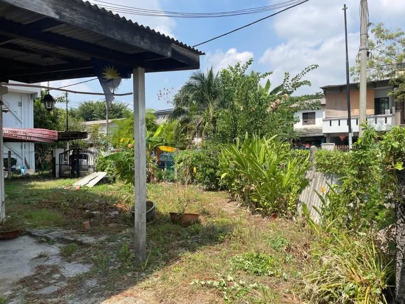 Rumah Teres 2-Tingkat untuk Dijual di Shah Alam (Selangor) - Hartini Binti Ismail - Exterior - PropertyGuru.com.my