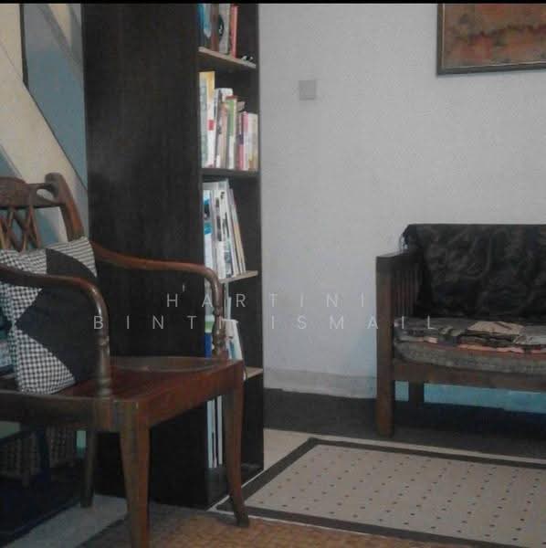 Rumah Teres 2-Tingkat untuk Dijual di Shah Alam (Selangor) - Hartini Binti Ismail - Living Room - PropertyGuru.com.my