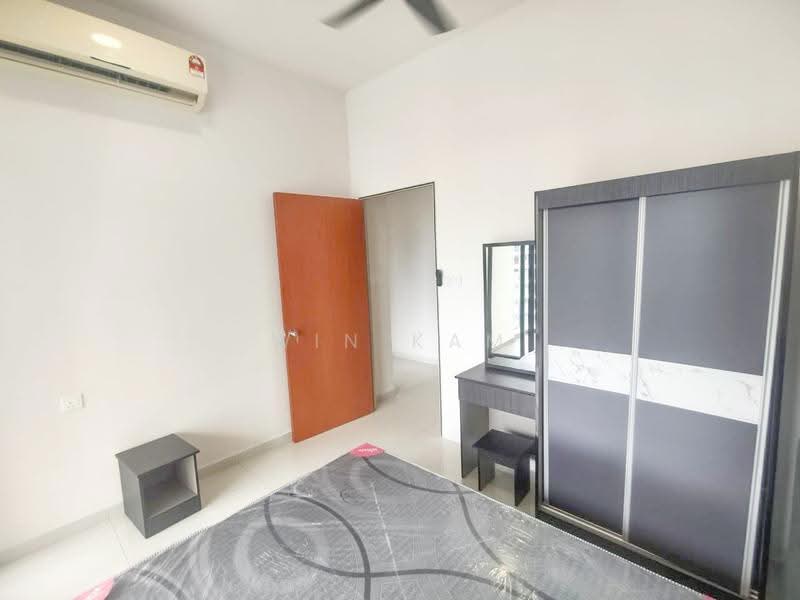 Kondominium untuk Disewa di Kings Bay @ Country Garden Danga Bay - Win Kam - Bedroom - PropertyGuru.com.my