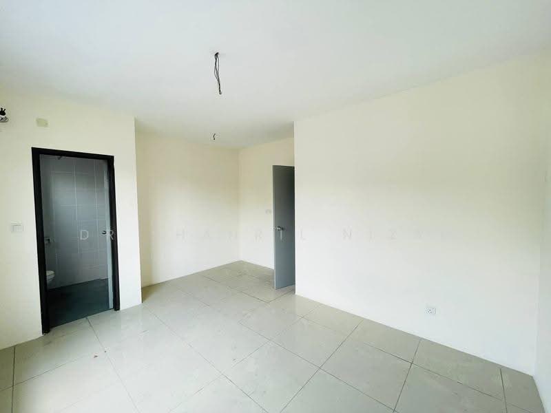 Rumah Teres 2-Tingkat untuk Dijual di Alam Perdana (Puncak Alam) - Dr Shahril Nizam - Interior - PropertyGuru.com.my