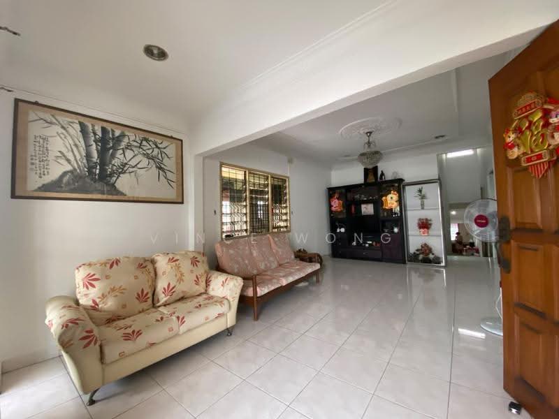1-storey Terraced House for Sale in Sri Petaling (Kuala Lumpur) - Vince Wong - Living Room - PropertyGuru.com.my