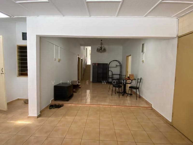 1-storey Terraced House for Sale in Sri Petaling (Kuala Lumpur) - Vince Wong - Living Room - PropertyGuru.com.my