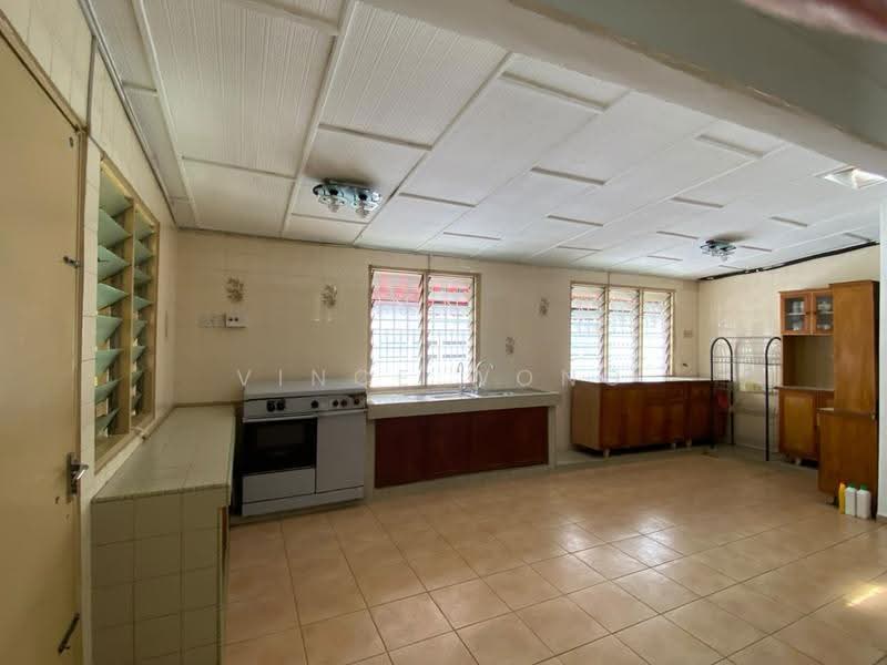 1-storey Terraced House for Sale in Sri Petaling (Kuala Lumpur) - Vince Wong - Kitchen - PropertyGuru.com.my