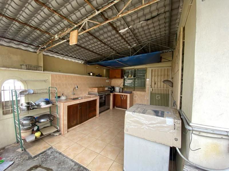 1-storey Terraced House for Sale in Sri Petaling (Kuala Lumpur) - Vince Wong - Kitchen - PropertyGuru.com.my